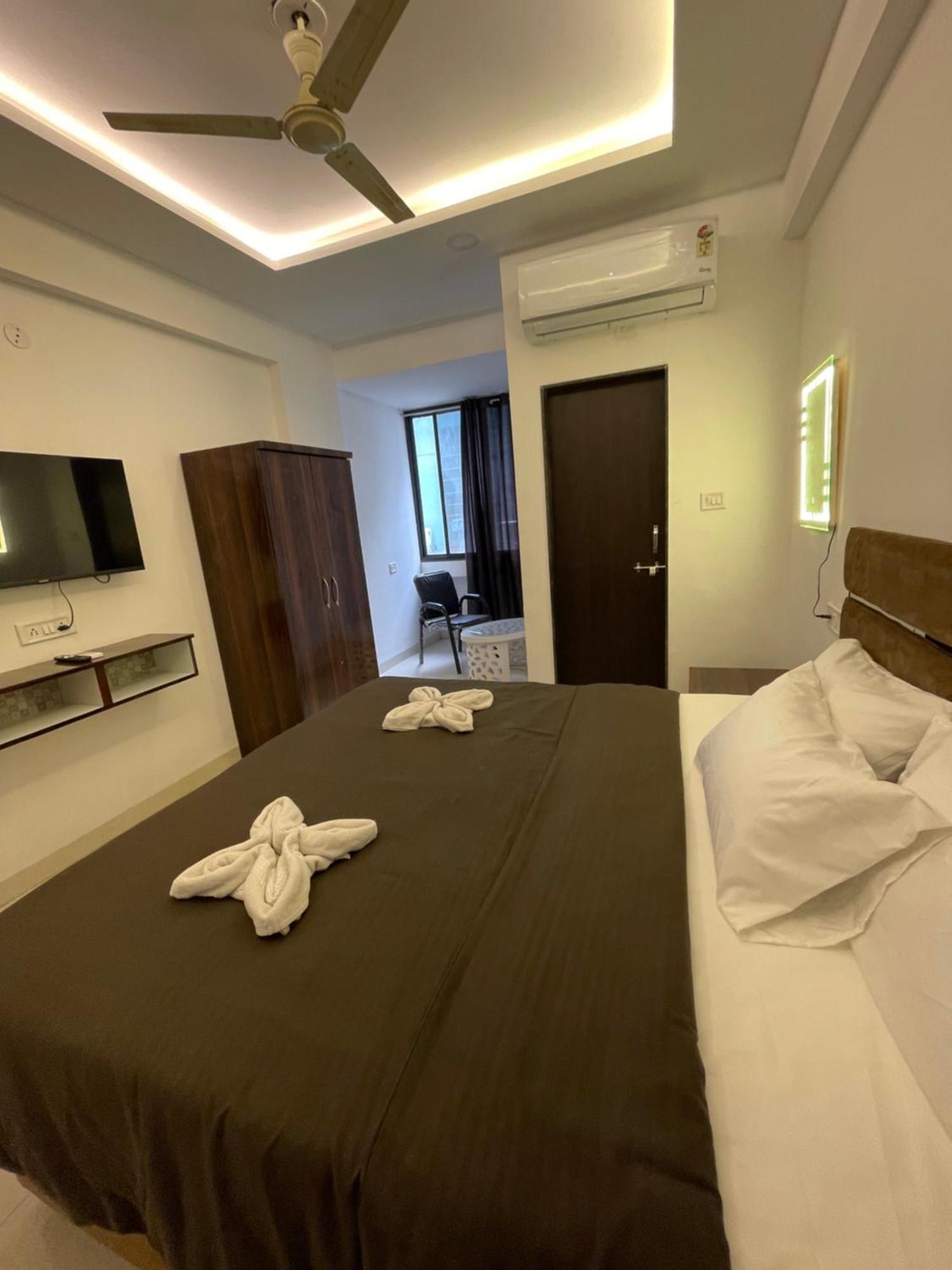 Hotel Kiwi Inn Vijaynagar Scheme 78 Indore Extérieur photo