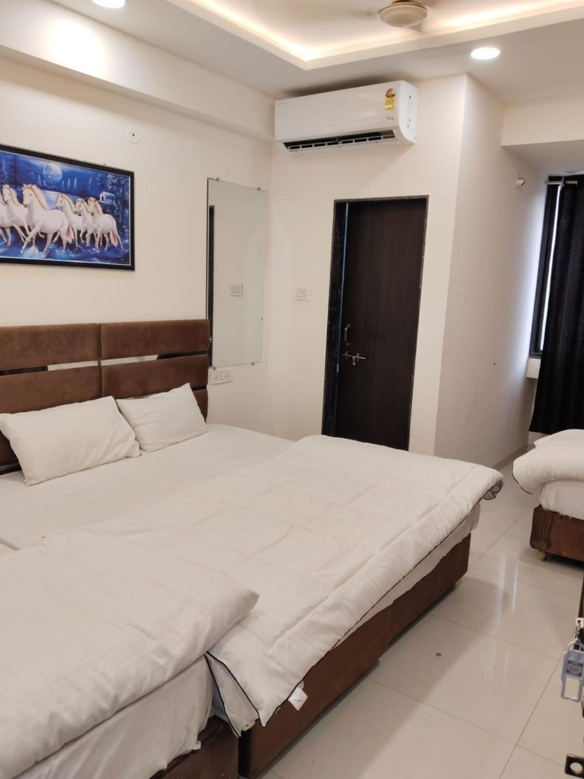 Hotel Kiwi Inn Vijaynagar Scheme 78 Indore Extérieur photo